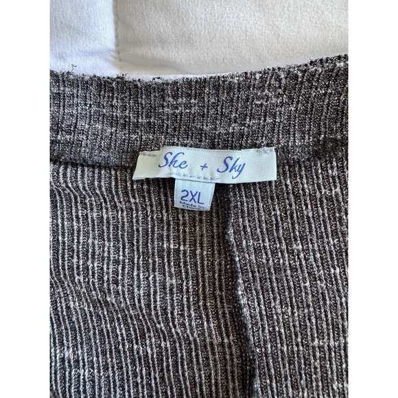 She + Sky Size 2xl Gray Button Down Front Tie Blouse Oversized & Stretchy - Picture 3 of 8